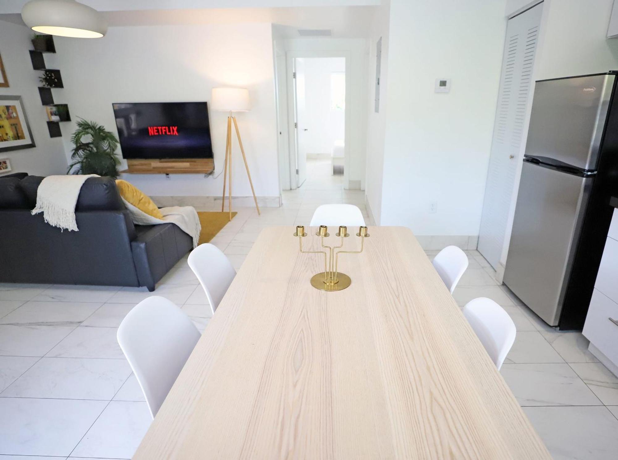 3 Minute Walk To Beach Bungalow Family Friendly Free Parking ไมอามีบีช ภายนอก รูปภาพ